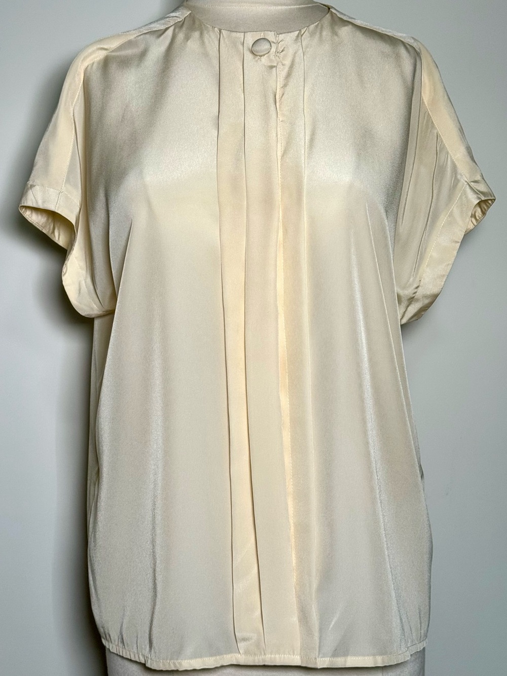 Vintage Russ Cream Short-Sleeve Pleated Front Button Down Blouse